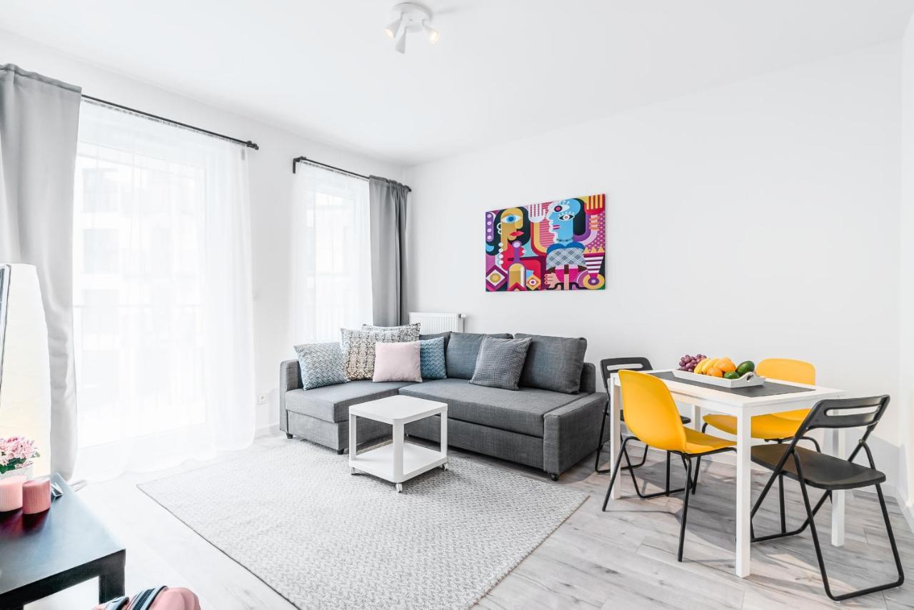 Apartamenty Homely Place Blisko Starego Rynku - Parking Poznan Exterior foto