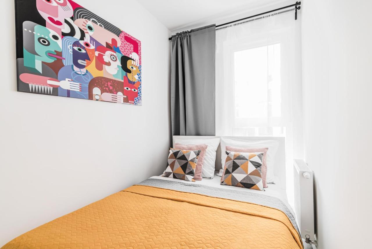 Apartamenty Homely Place Blisko Starego Rynku - Parking Poznan Exterior foto