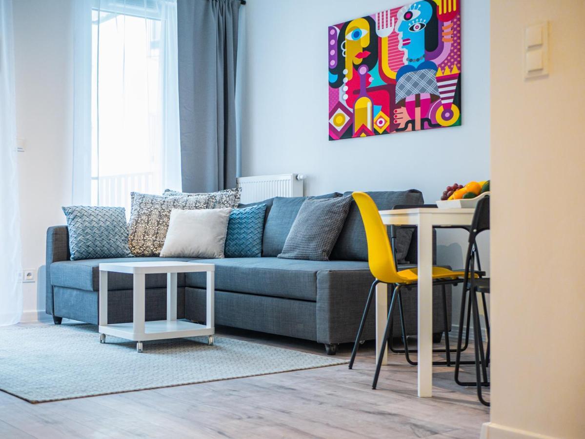 Apartamenty Homely Place Blisko Starego Rynku - Parking Poznan Exterior foto