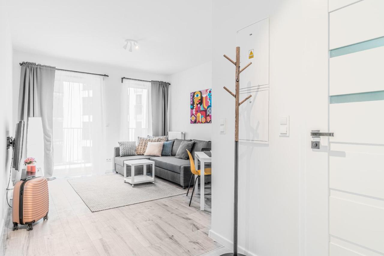 Apartamenty Homely Place Blisko Starego Rynku - Parking Poznan Exterior foto