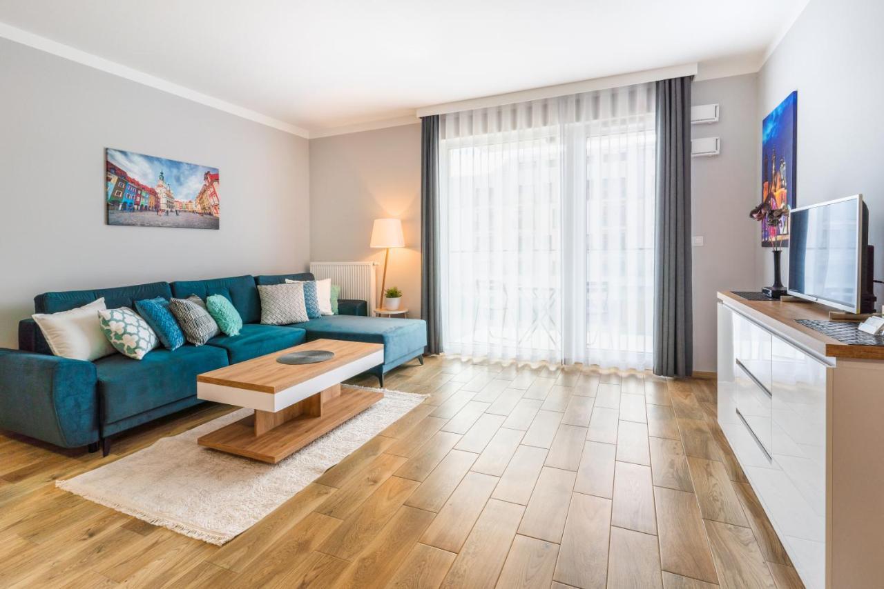 Apartamenty Homely Place Blisko Starego Rynku - Parking Poznan Exterior foto